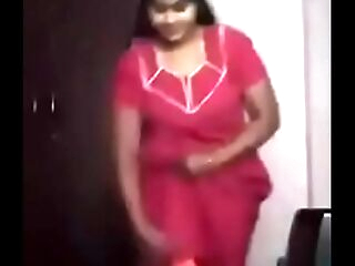 VID-20140211-PV0001-Tondiarpet (IT) Tamil 46 yrs old married steamy and sexy housewife aunty unwrapping her nighty (Maroon), showing her full nude body and recording it her mobile phone sex porn video