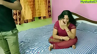 Indian Hot xxx bhabhi having sexual congress relative to small penis boy! She is not happy!